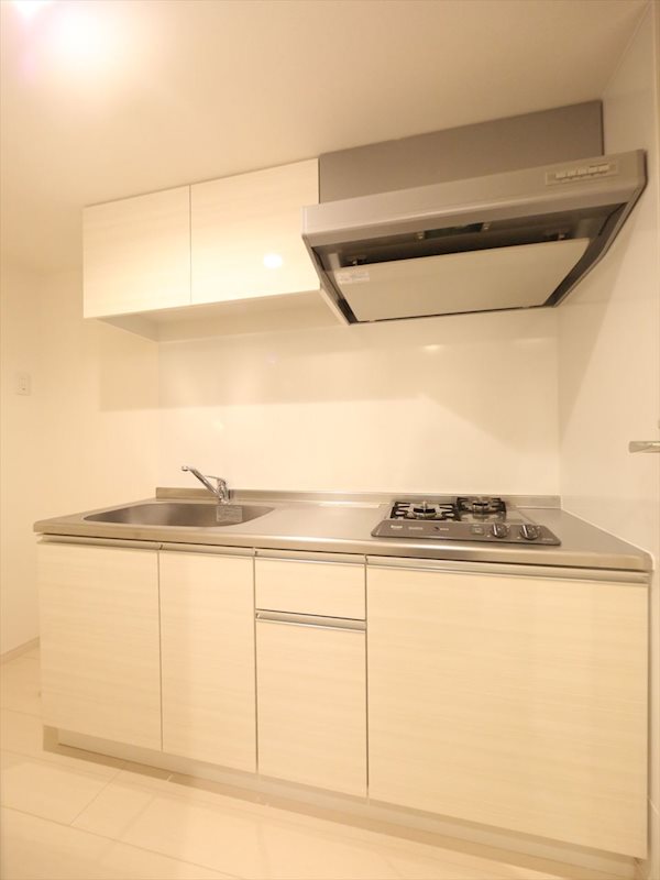 キッチン　システムキッチン（ガス2口コンロ付）　同仕様写真