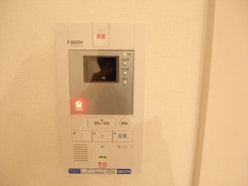 セキュリティ　TVモニター付きインターホン　同仕様写真