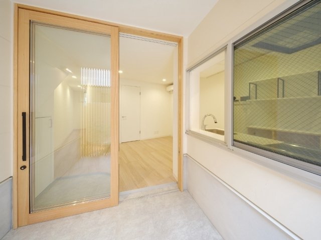 玄関　明るい玄関です