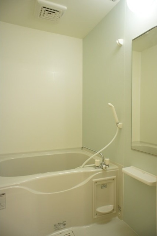 バス・シャワールーム　図面と現状に相違がある場合には現状を優先