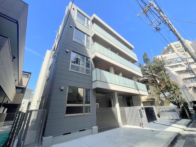 エントランス　築浅２０２４．３完成　オートロック・宅配ＢＯＸ付