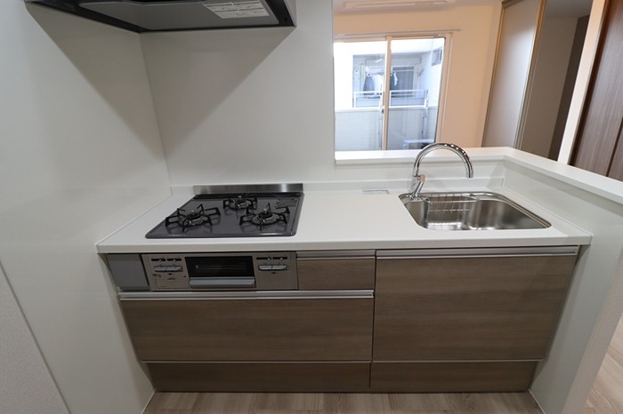 キッチン　3口コンロ・グリル付きです★