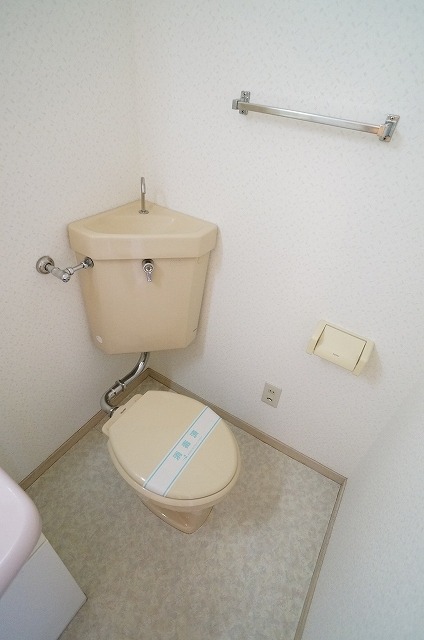 トイレ　別号室