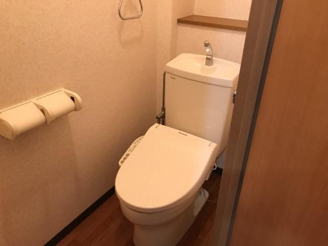 トイレ　トイレ