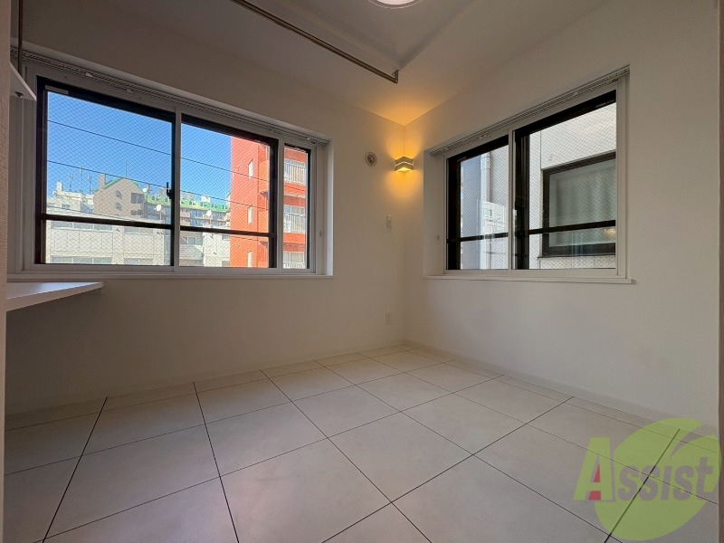 居室・リビング　広くてキレイなお部屋が広がっていて、充実した生活が送れそう。