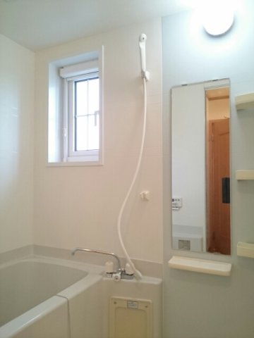 バス・シャワールーム　きれいなお風呂です