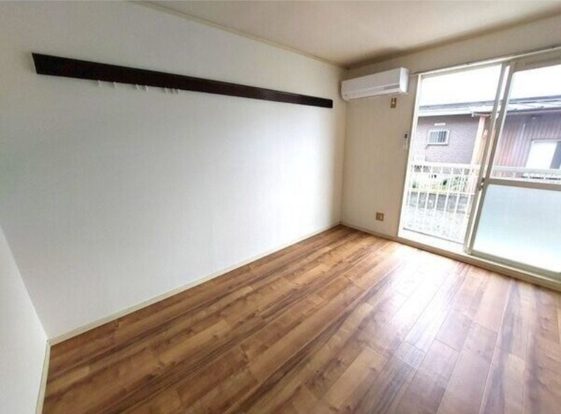 居室・リビング　図面と現状に相違がある場合には現状を優先