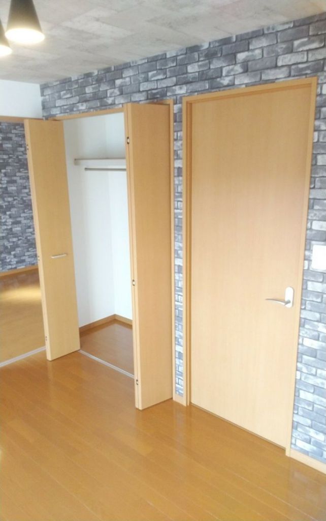 収納　※同建物　反転タイプ別室設備施工例　現況優先