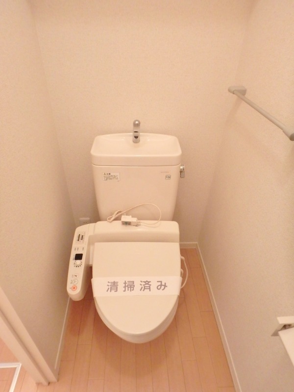 トイレ　図面と現状に相違がある場合には現状を優先