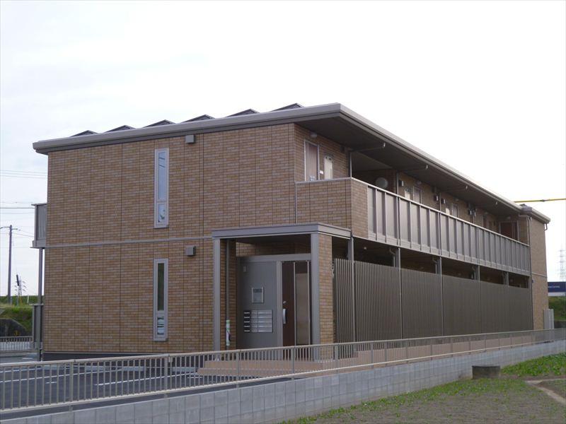 建物外観　アルカ・ソラーレIII