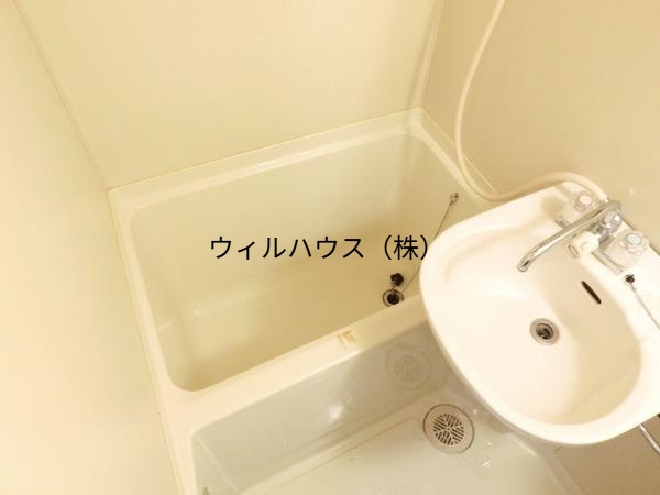 バス・シャワールーム　ユニットバス！