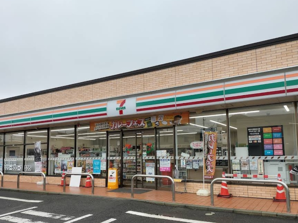 コンビニ　セブンイレブン上山金生店（コンビニ）まで395m