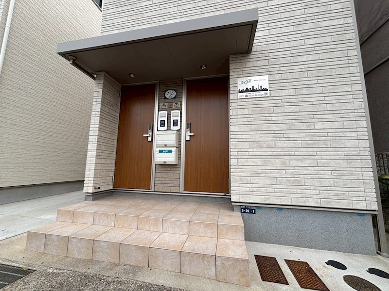 玄関