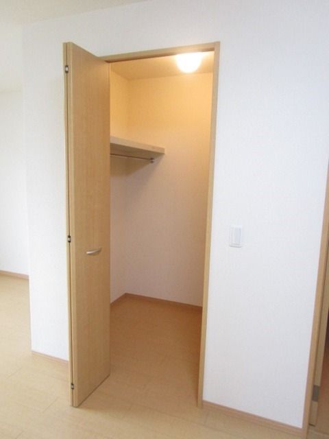 収納　★ウォークインクローゼット★