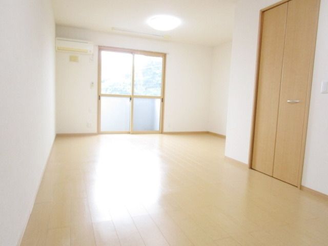 居室・リビング　★きれいなお部屋ですね★