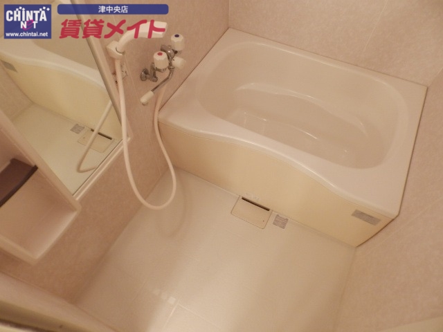 バス・シャワールーム　別部屋参考写真です