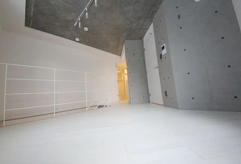 居室・リビング　※別部屋の参考写真です。