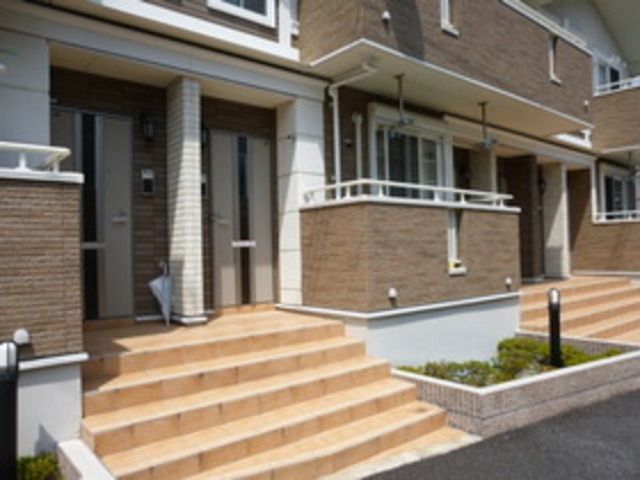 エントランス　★諸条件の相談、ご案内は中央林間店まで★
