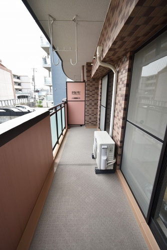 バルコニー　※別部屋の参考写真です。