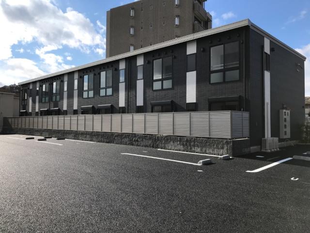 建物外観　外観写真（昼）