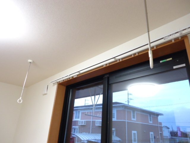 その他設備　室内洗濯物干し