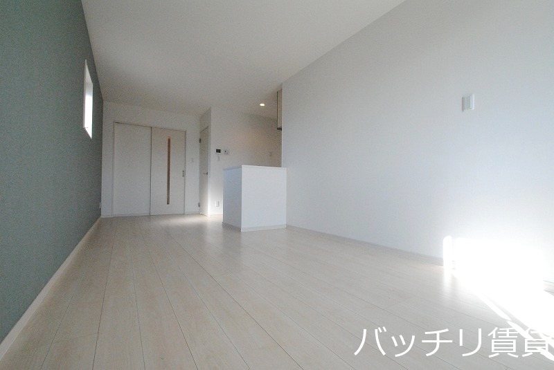 居室・リビング　別号室の画像。現況優先