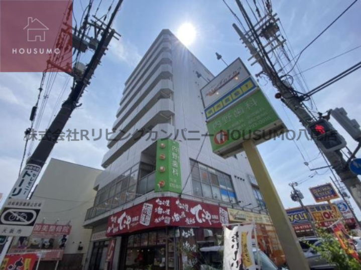建物外観　外観は落ち着いています