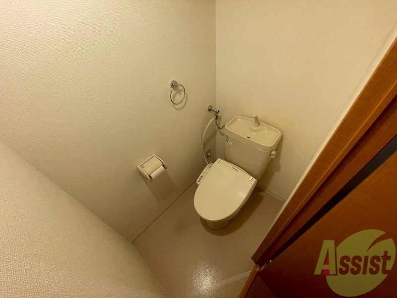 トイレ　トイレです。ウォシュレット付を探している方、おすすめです！