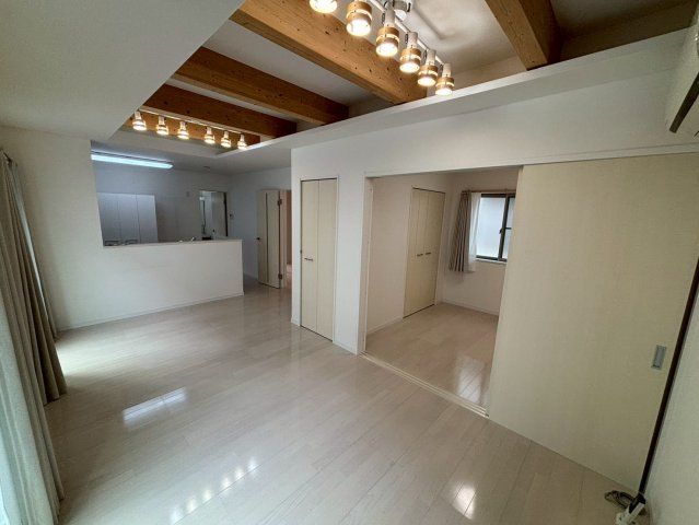 居室・リビング　大野木３丁目戸建