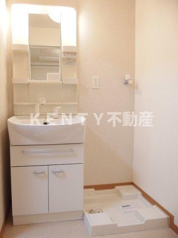 洗面設備　広い洗面スペース
