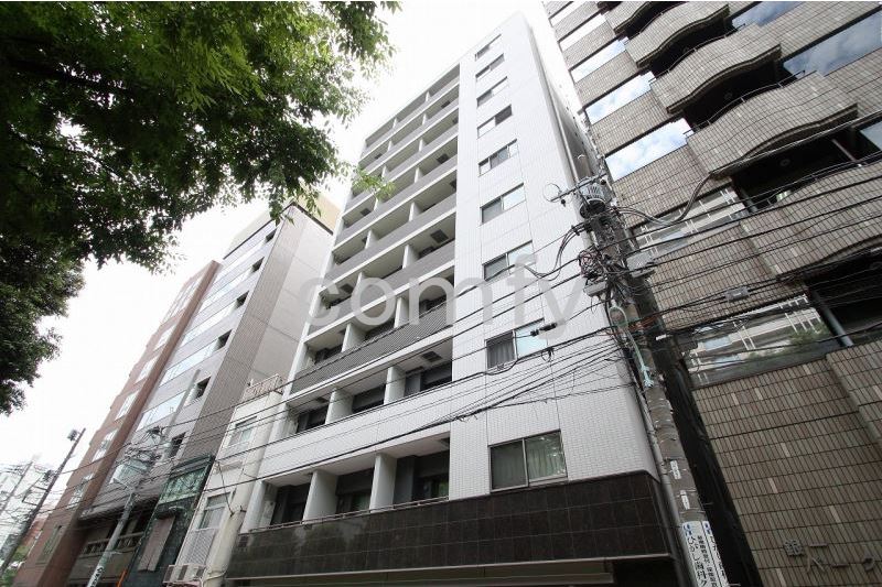 建物外観　タイル貼りの重厚感のある外観
