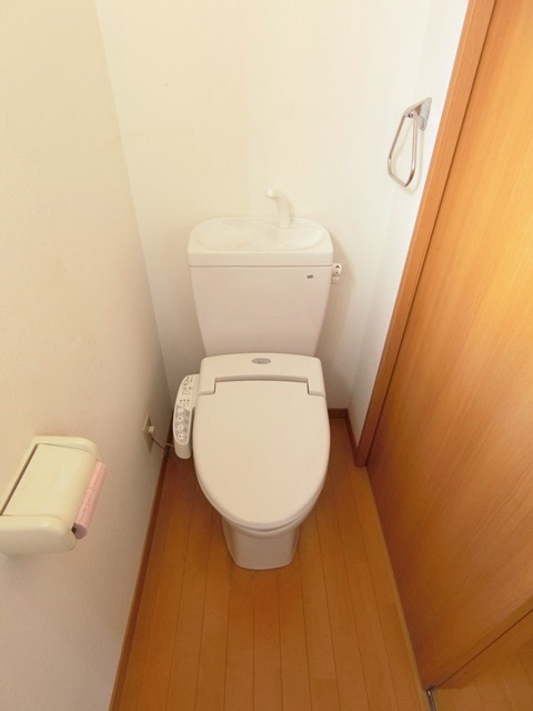トイレ　図面と現状に相違がある場合には現状を優先