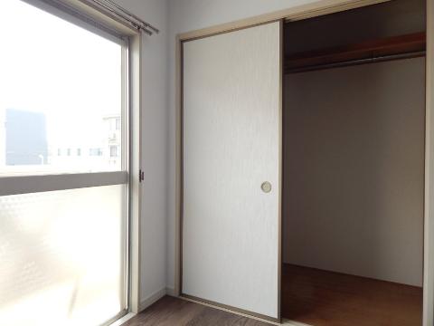 収納　クローゼット（イメージ）