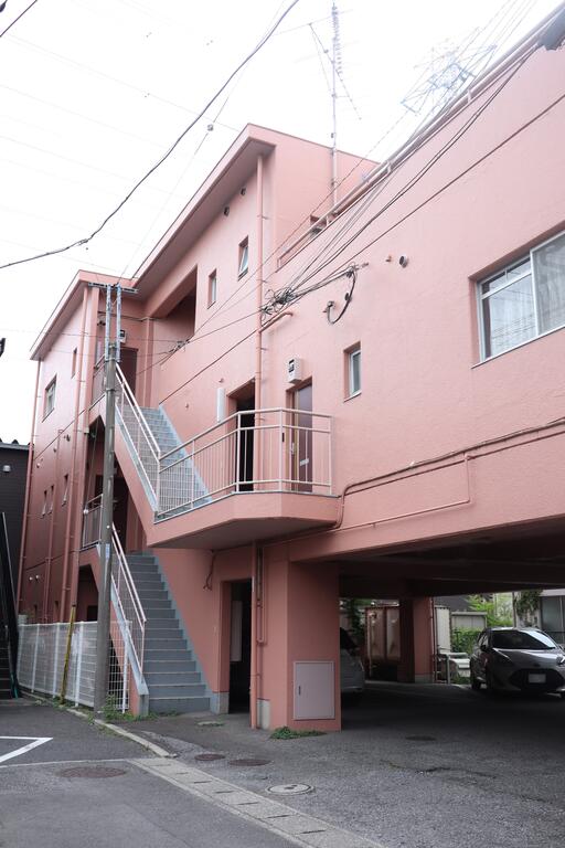 ロイヤルドミールの外観写真