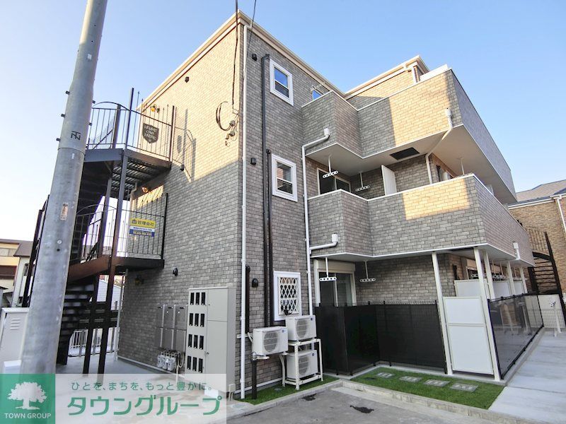 建物外観　レンガ調のお洒落な外観！
