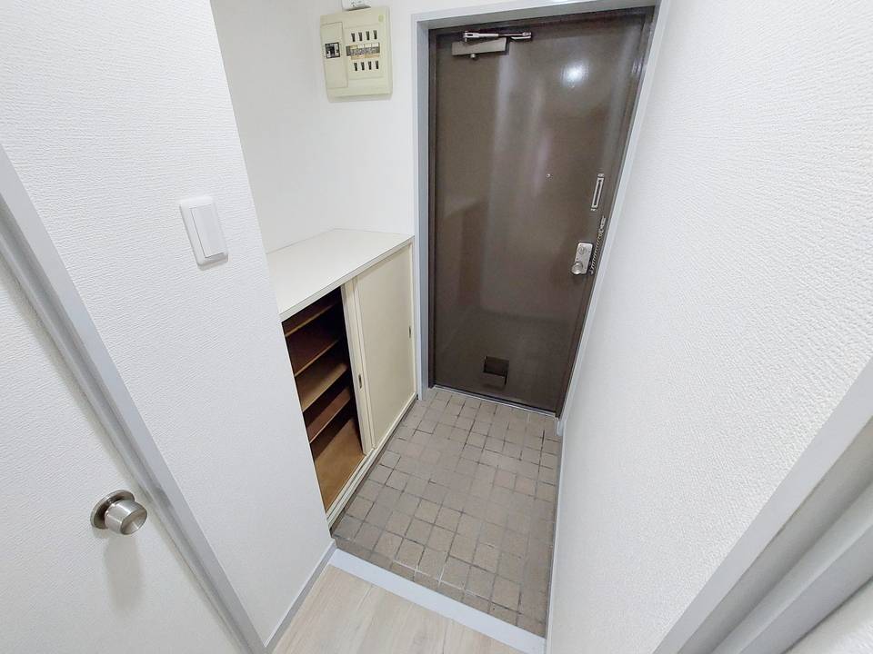 玄関　玄関