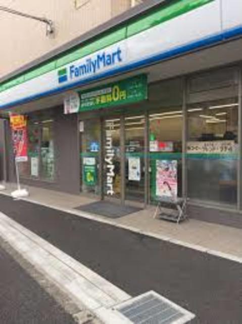 コンビニ　ファミリーマート東伏見四丁目店（コンビニ）まで669m