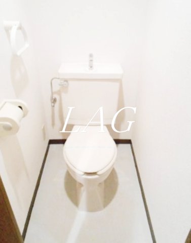 トイレ　トイレです。