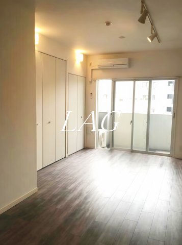居室・リビング　洋室のお部屋です。