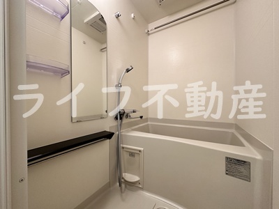 バス・シャワールーム　お風呂で日々の疲れを落としましょう