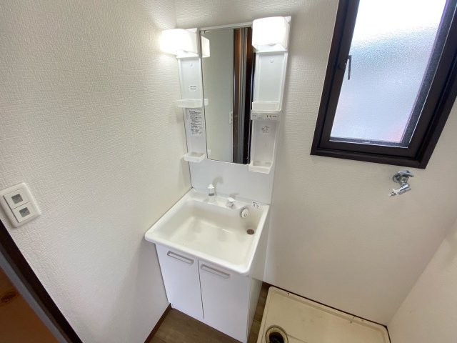 洗面設備　独立洗面化粧台付きでおすすめです！