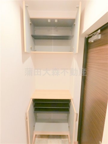 玄関　玄関収納　シューズBOX