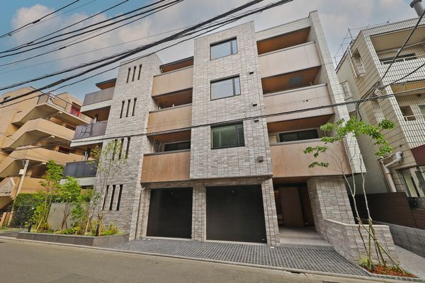 建物外観　積水ハウス施工の賃貸住宅「シャーメゾン」～ケーズコート下目…