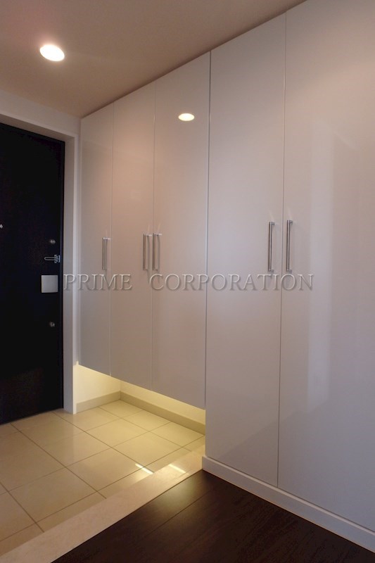 玄関　※参考写真※