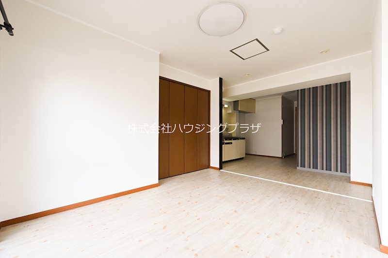 その他　広々とした室内