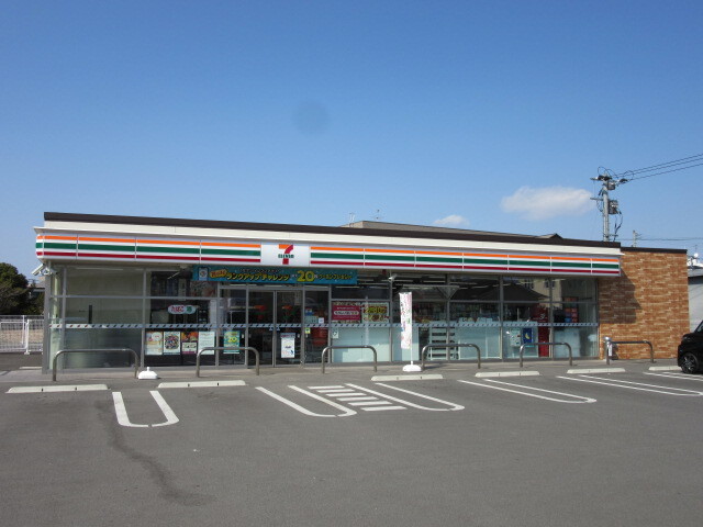 コンビニ　セブンイレブン宇土駅前店（コンビニ）まで500m