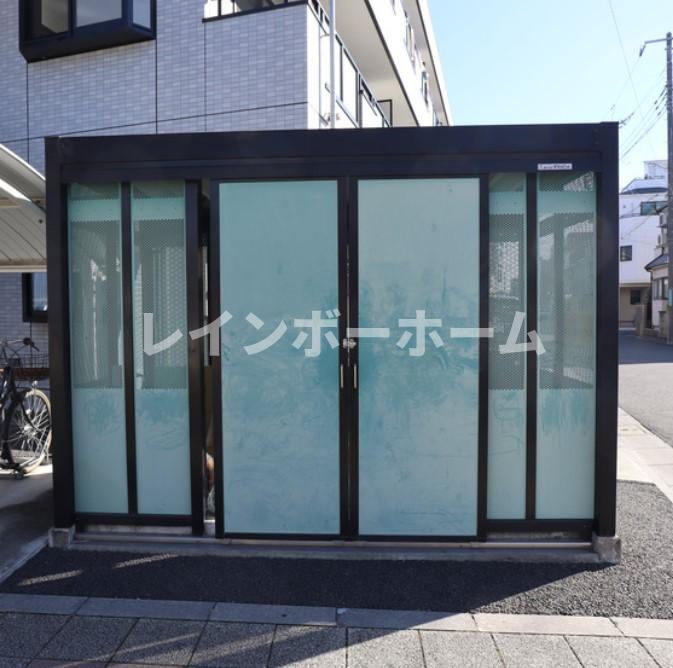 その他