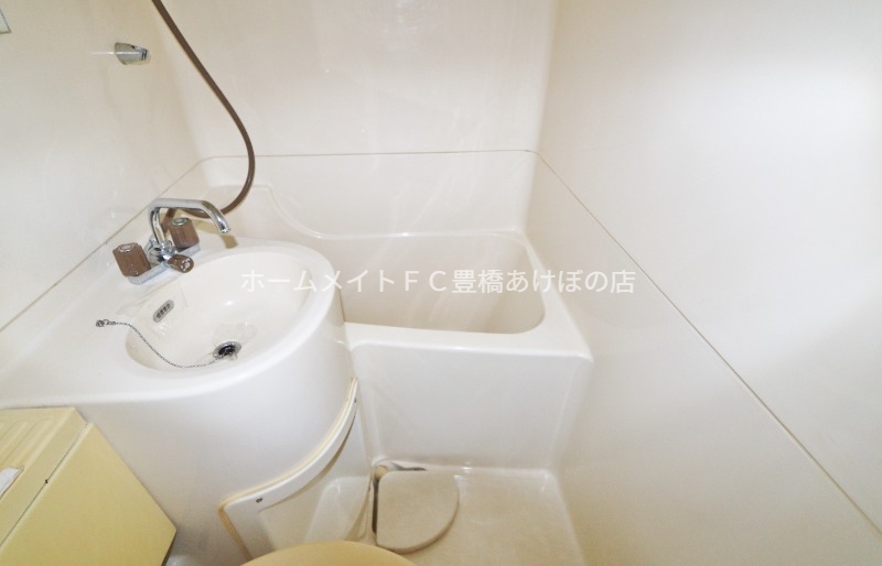 バス・シャワールーム　同型別部屋写真
