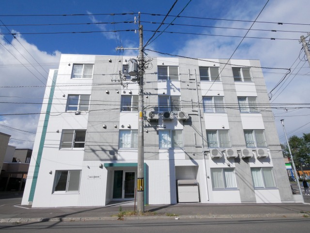 建物外観　☆地下鉄東西線南郷13丁目駅まで徒歩7分！
