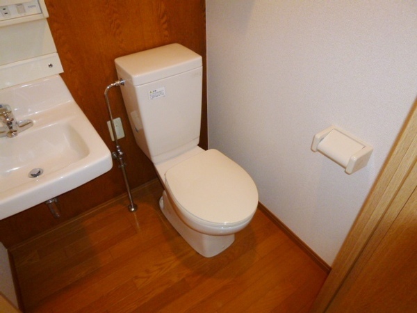 トイレ　バストイレ別でおすすめです☆